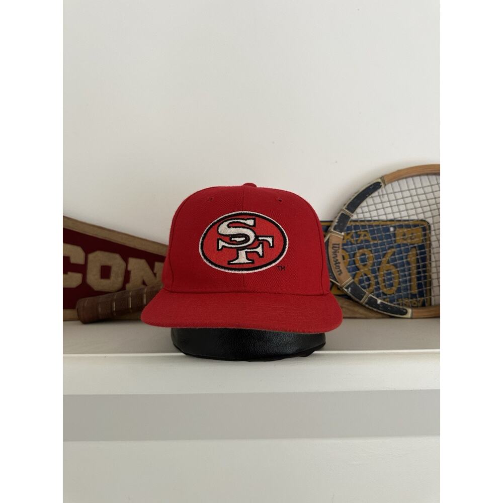 Vintage San Francisco 49ers New Era Pro Model fitted Hat 7 5/8